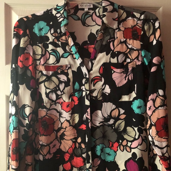 Pretty Blouse Floral - Picture 1 of 3